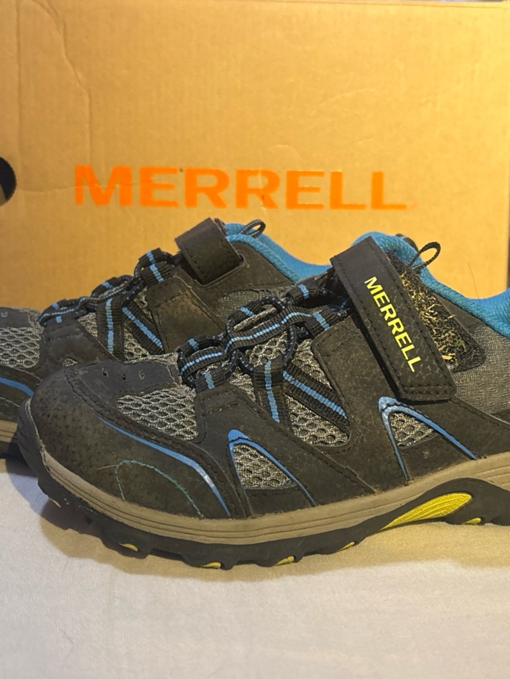 Merrell Kids Black and Blue Trail Sneakers